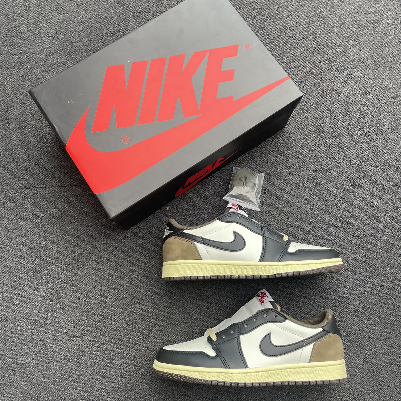 Air Jordan 1 Low  Cq4277 105 (7) - newkick.app